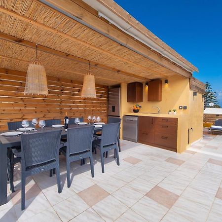 A Unique 3-4 bedrooms house in OLD TOWN Rhodes City Extérieur photo