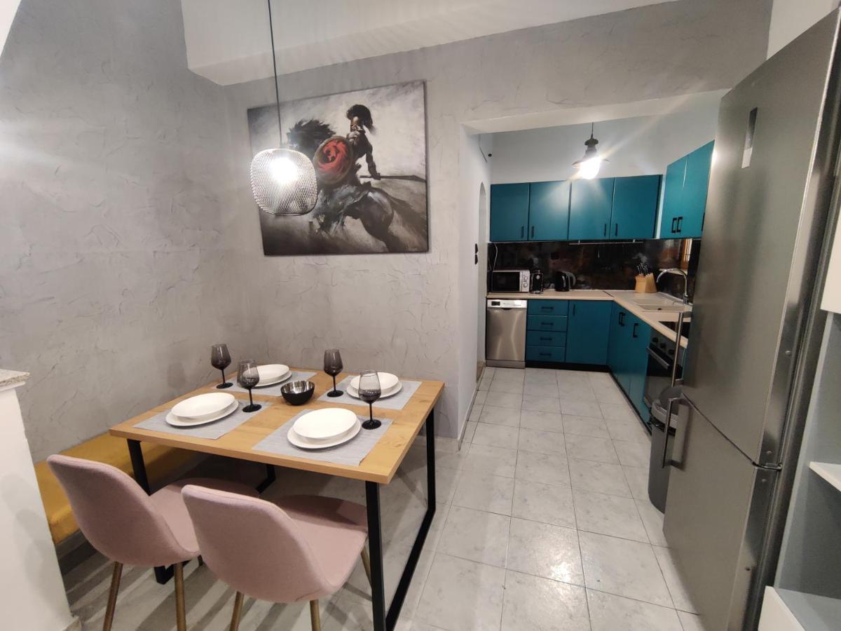 A Unique 3-4 bedrooms house in OLD TOWN Rhodes City Extérieur photo
