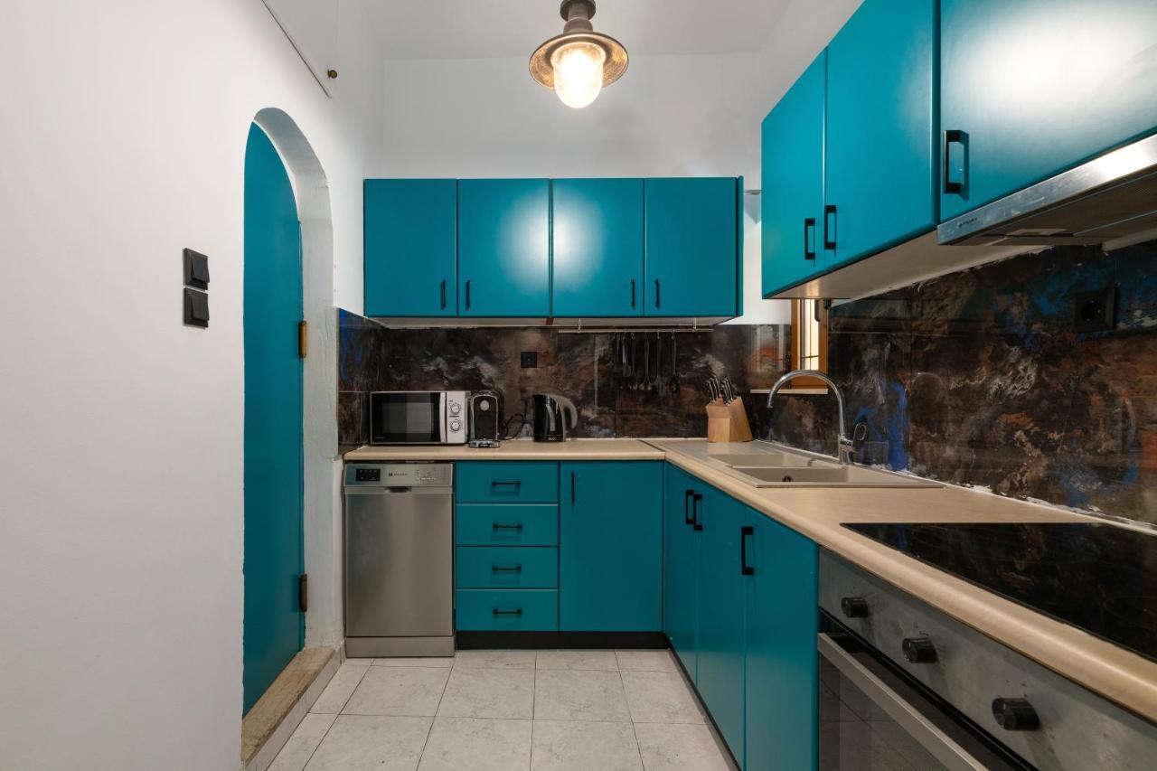A Unique 3-4 bedrooms house in OLD TOWN Rhodes City Extérieur photo